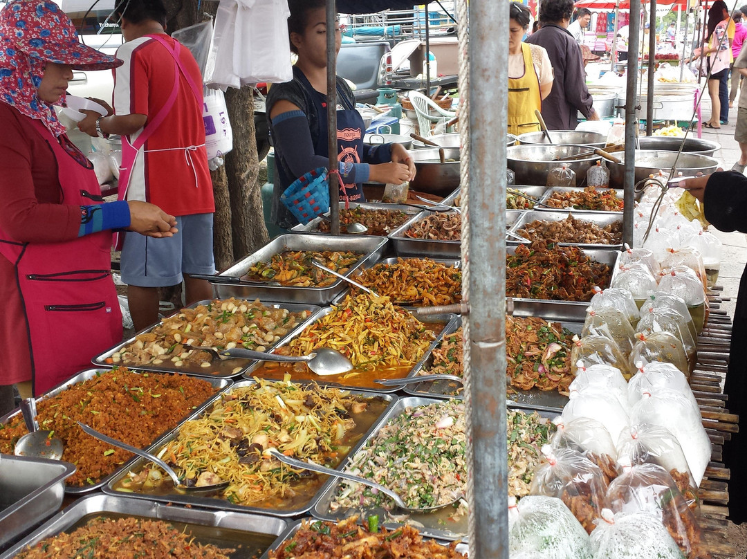 Tham Chomphon-宗汶必去景点