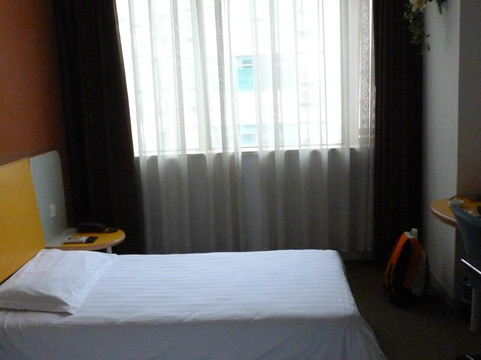 莫泰酒店-上海虹井路店主图