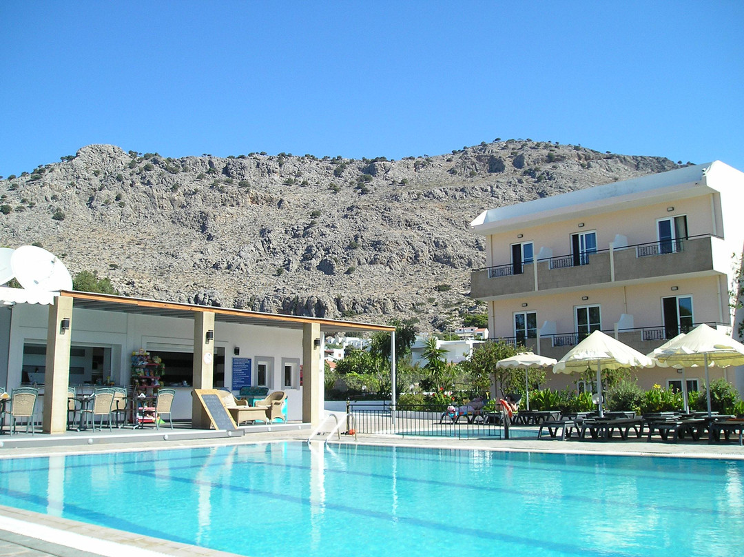 Amfitriti Hotel and Studios