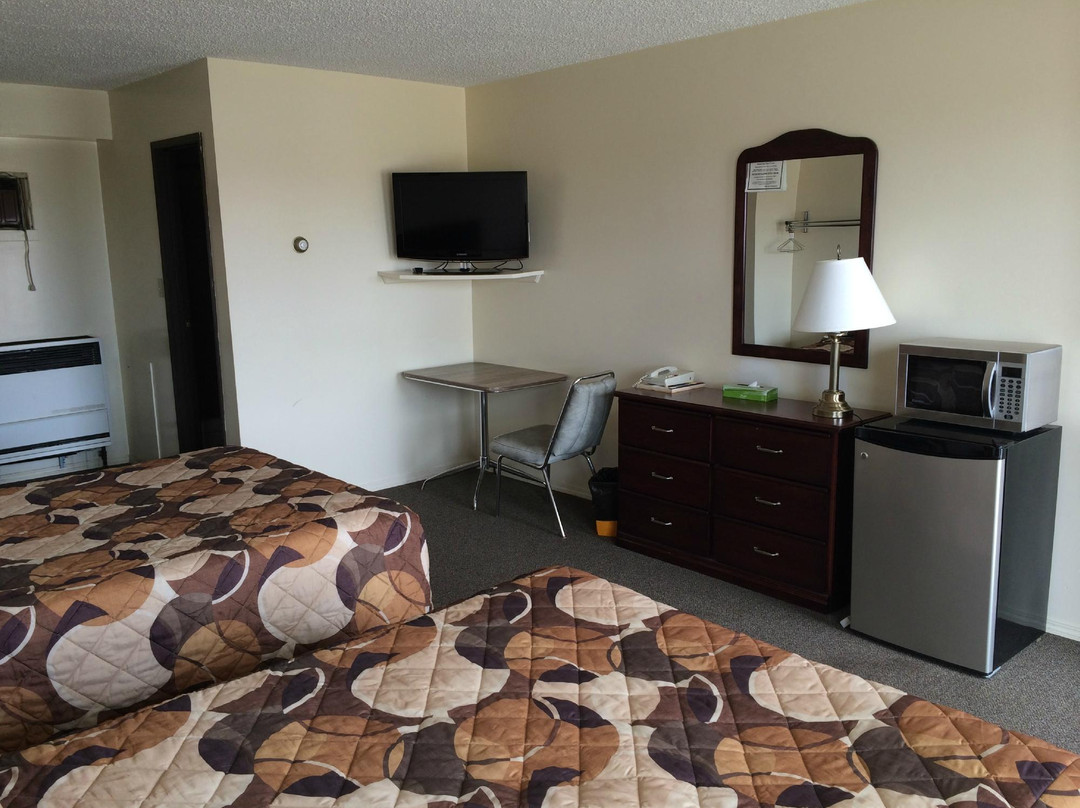 Fife Lake酒店住宿-Wheel Inn Motel