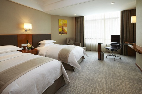 浦东机场华美达广场酒店主图