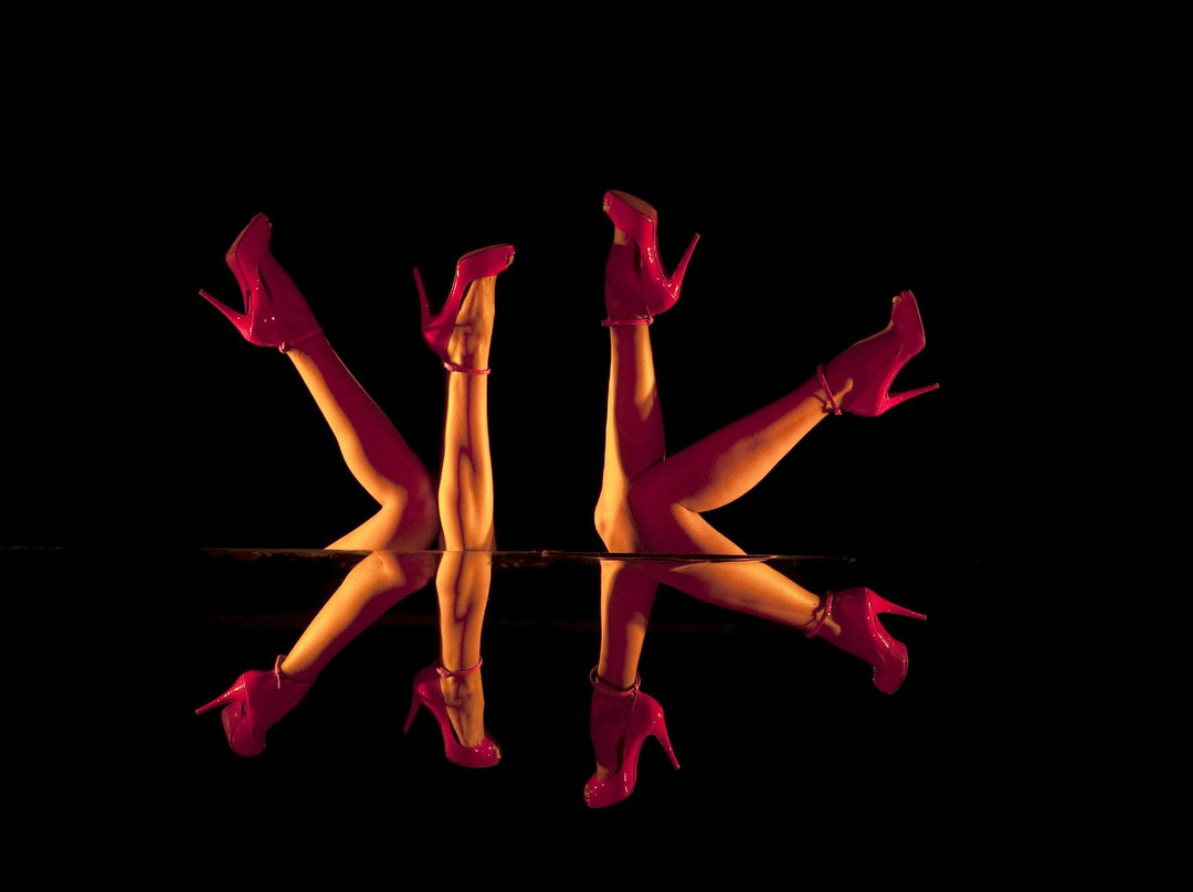 疯马秀-巴黎必去景点