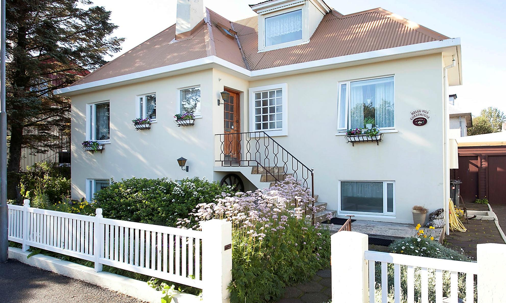 Helguhus Bed and Breakfast-官方