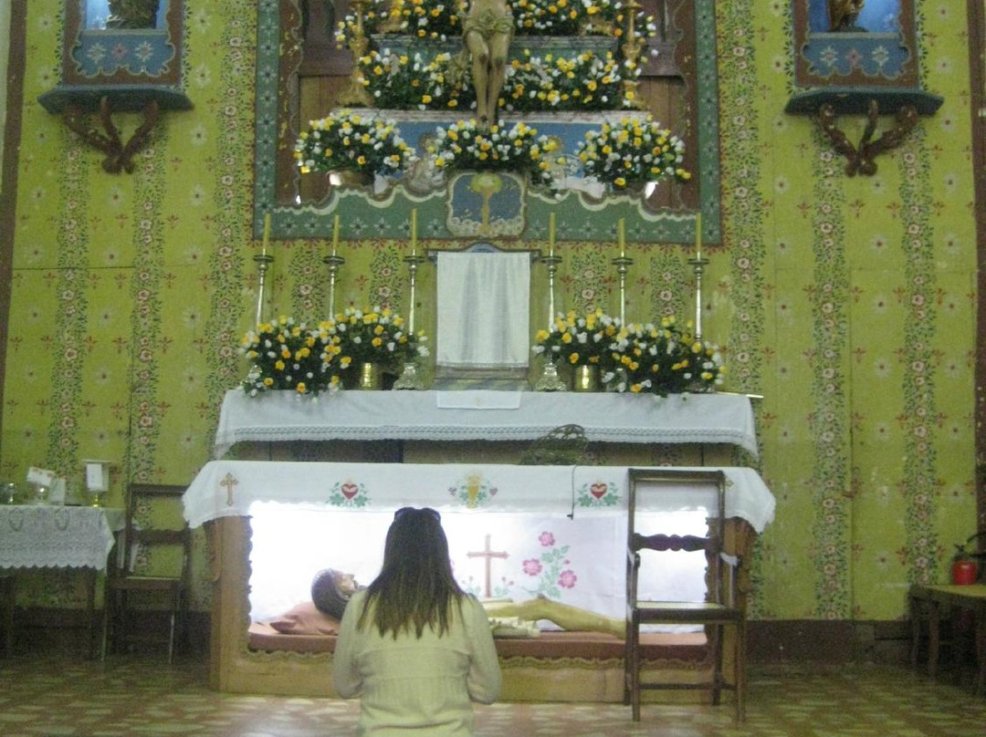 Santissima Trindade Sanctuary-蒂拉登特斯必去景点