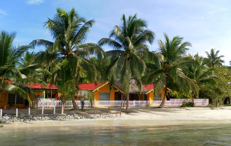 Gran Kahuna Beach Hostel