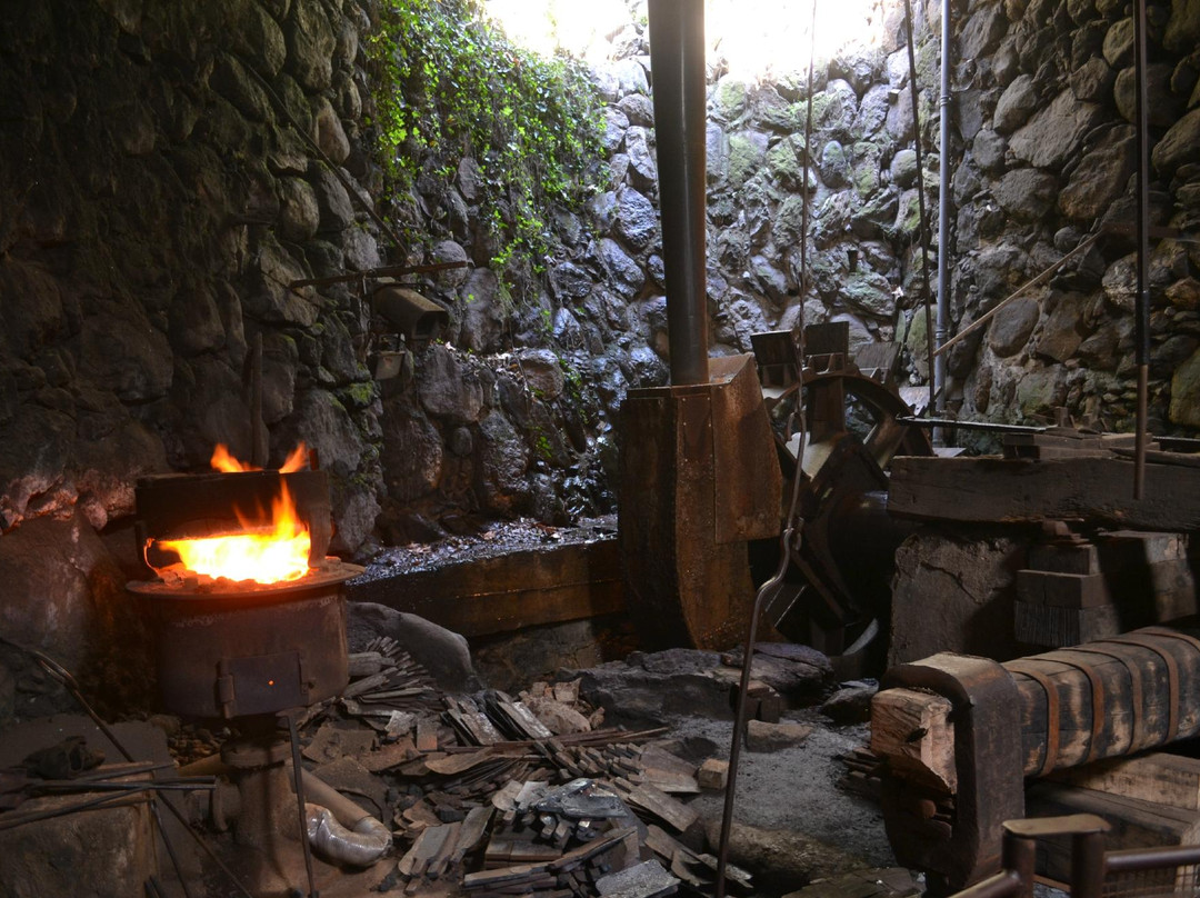 Foix旅游景点-Les Forges De Pyrène