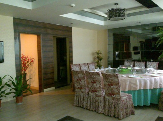 新世界大酒店主图