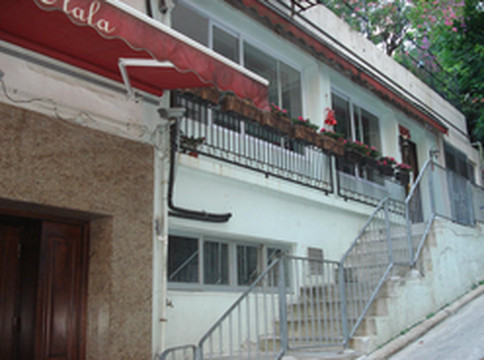 Gallery 2