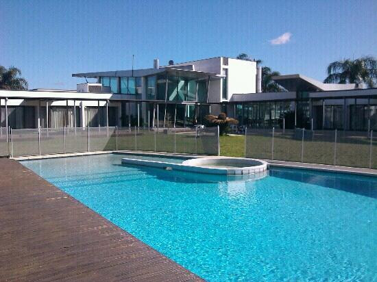 Manzanares酒店住宿-Hotel Camberland