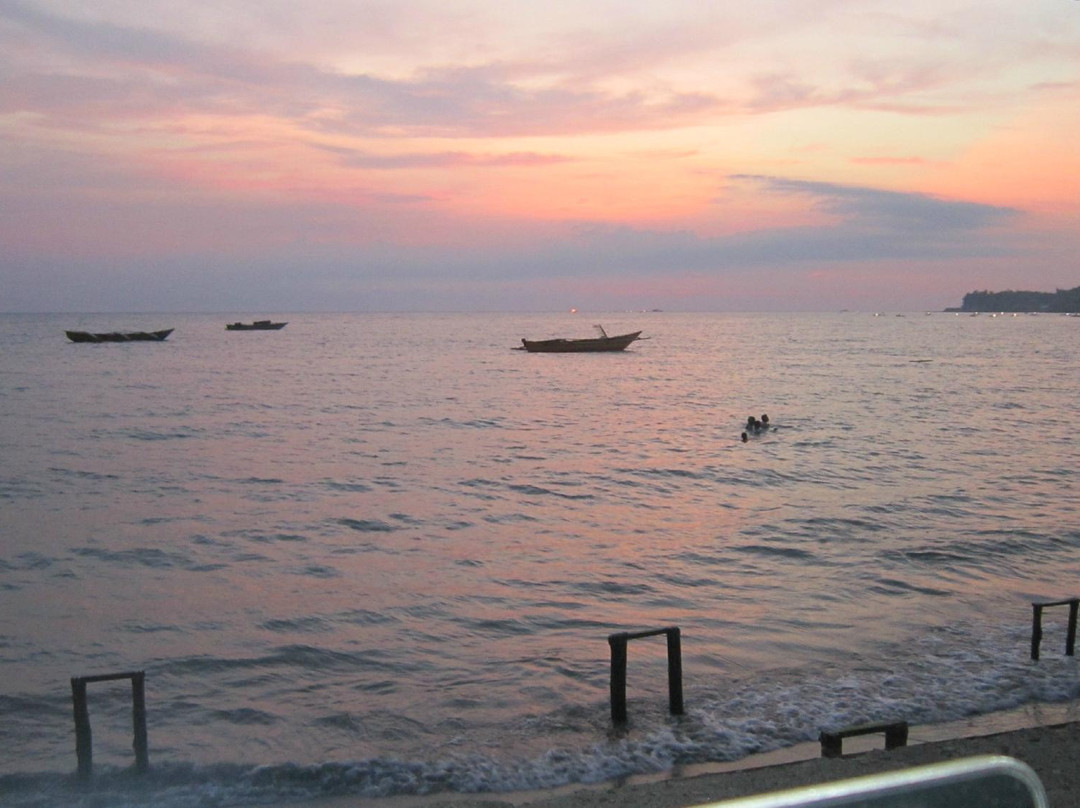 Bauang Beach景点图片