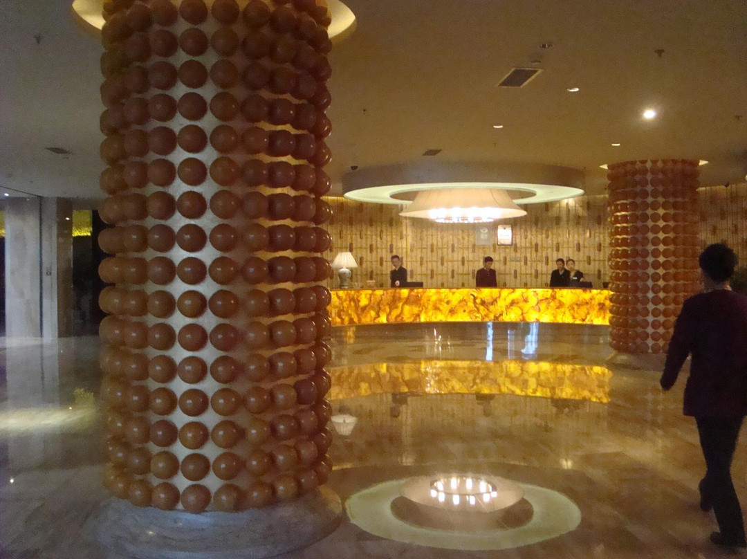 世纪阳光大酒店主图