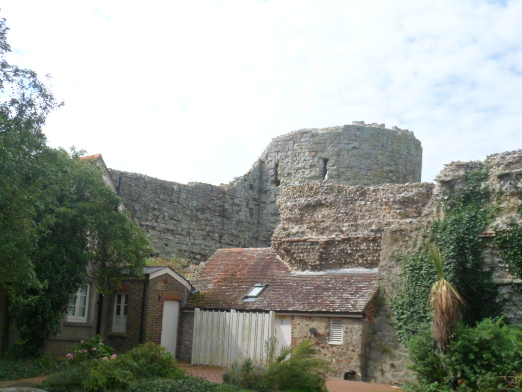 Pevensey Castle景点图片