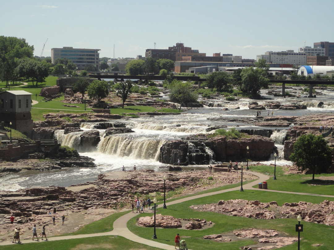 瀑布公园-苏福尔斯必去景点