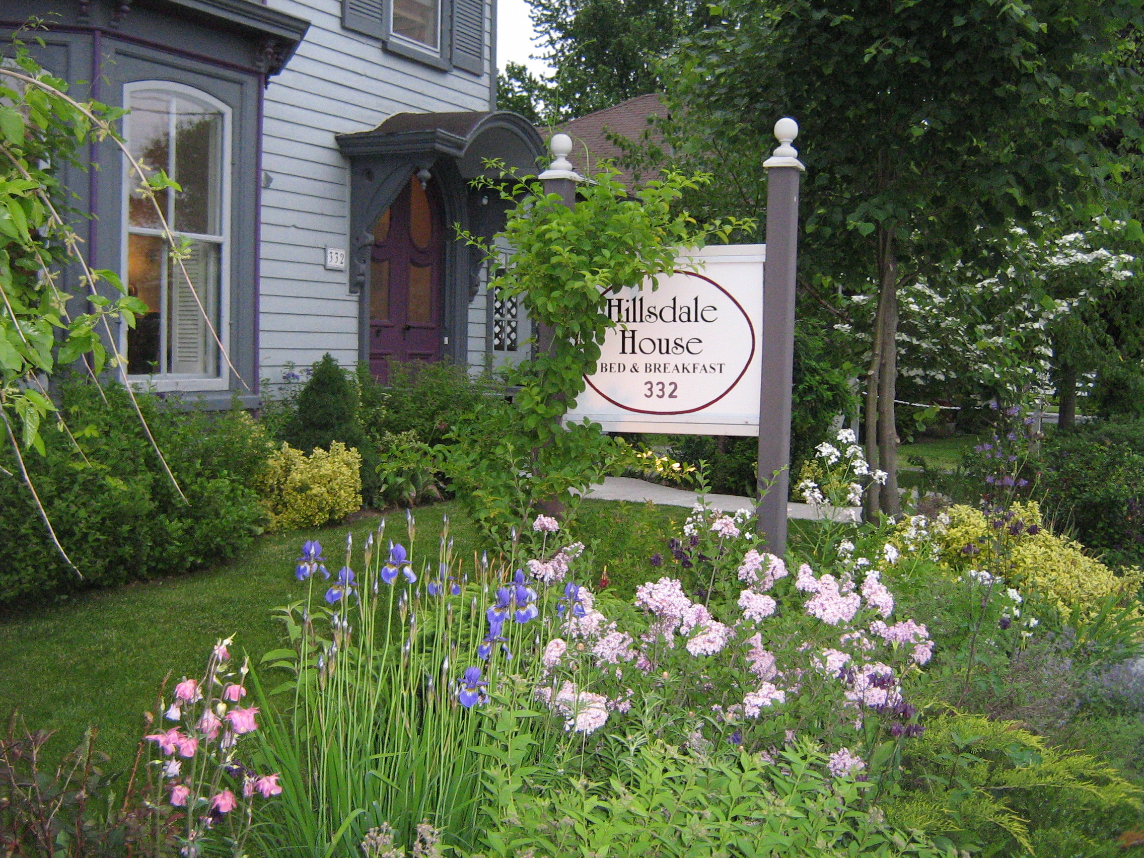 Hillsdale House-官方