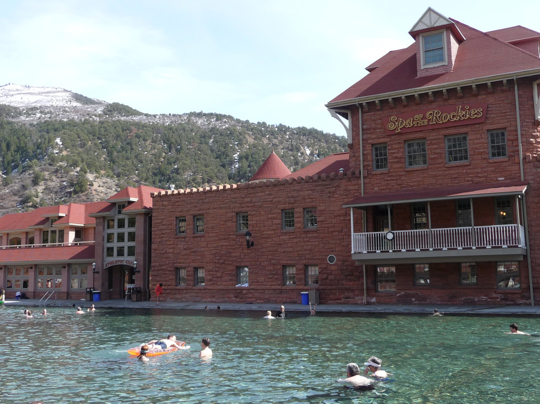 Glenwood Hot Springs Pool-格伦伍德温泉必去景点