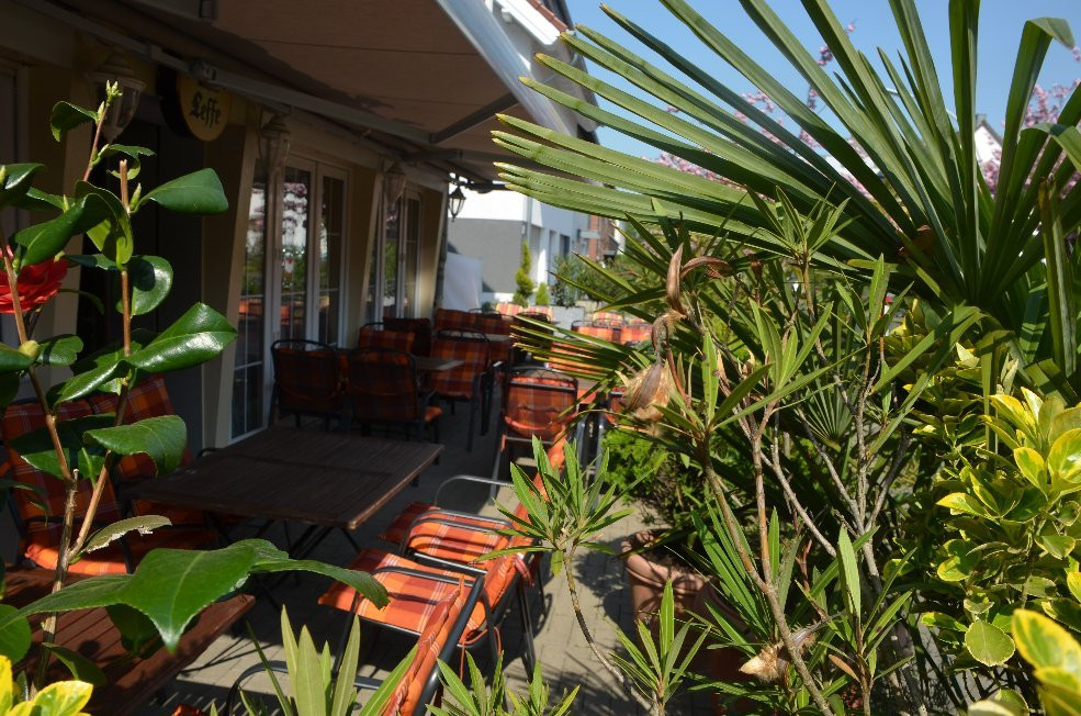 Frechen餐馆和美食-De Kannenbacker