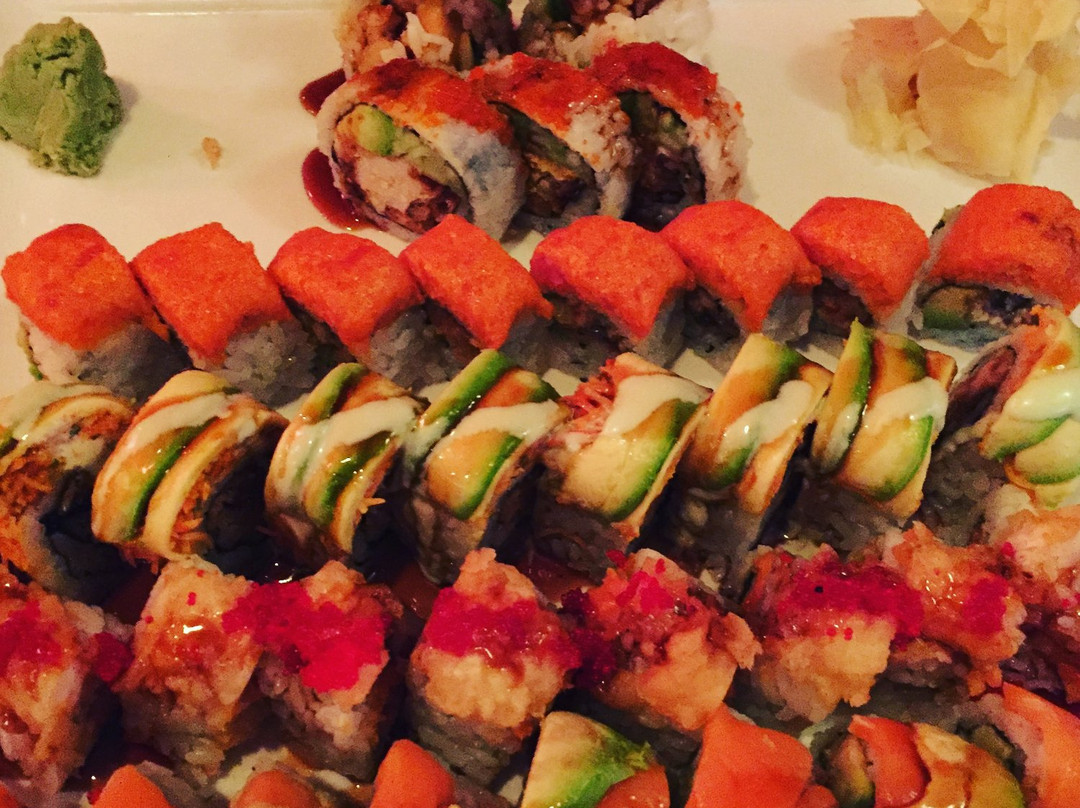 恩格尔伍德餐馆和美食-Akai Japanese Sushi Lounge