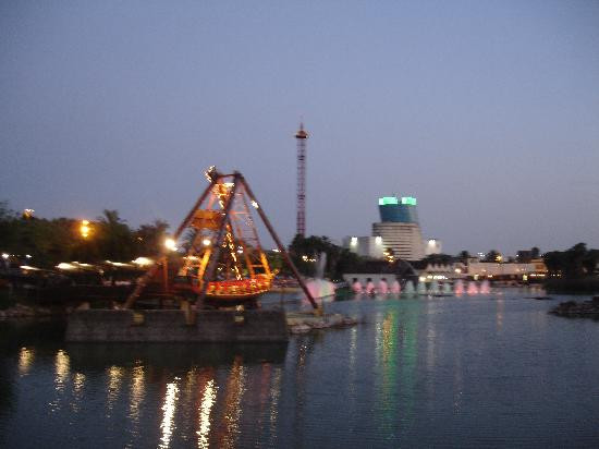 神奇岛公园-塞维利亚必去景点