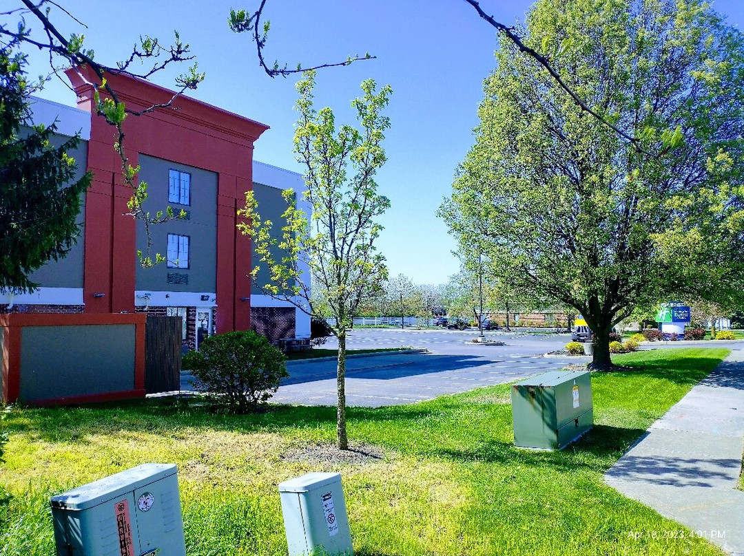 Holiday Inn Express & Suites Columbus SW-Grove City