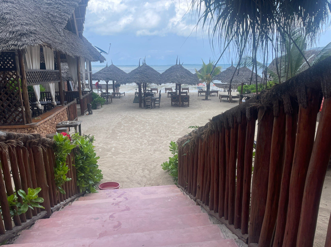 Mano Kendwa Beach