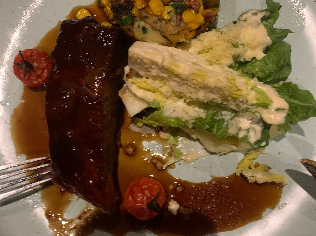 The Executive Inn主图