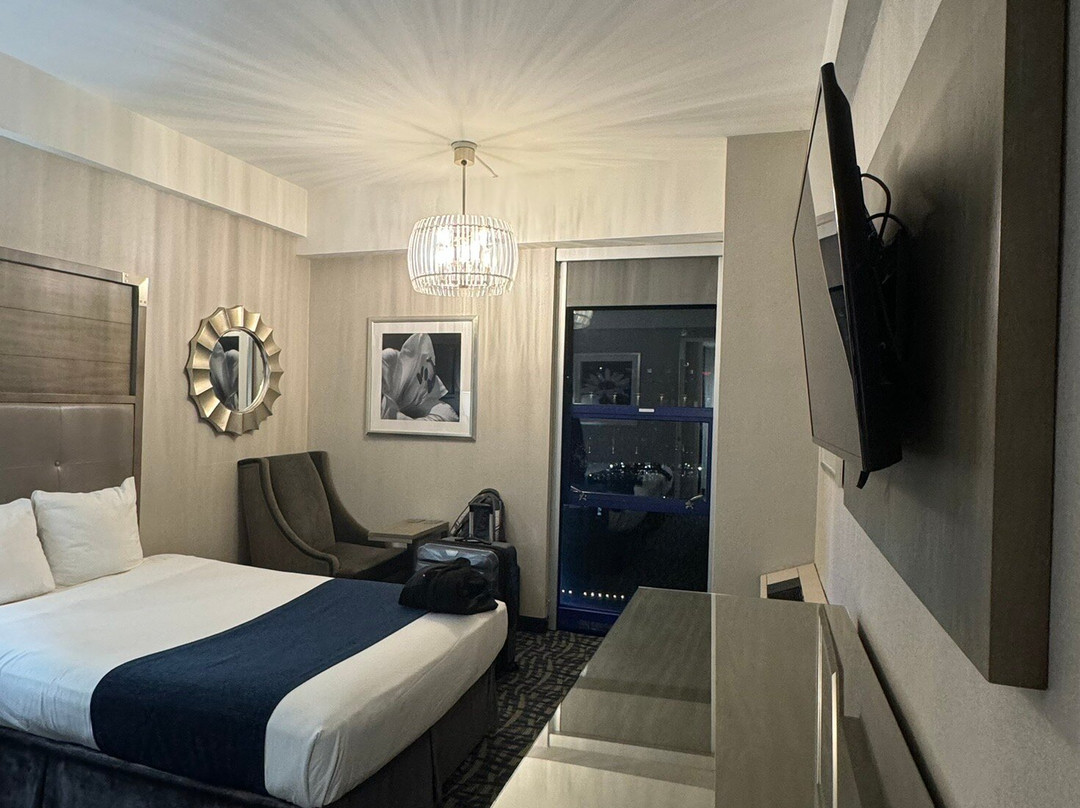 贝斯特韦斯特罗伯特招待酒店主图