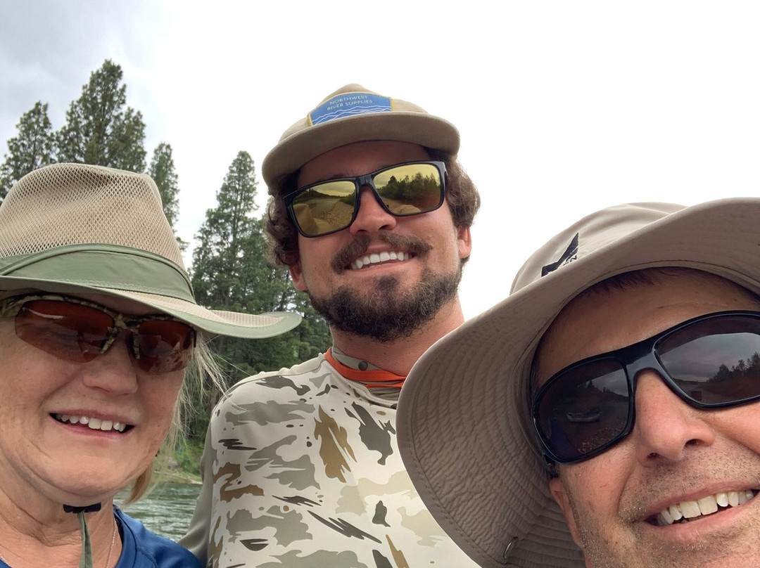 Bigfork Anglers Fly Shop & Guide Service景点图片
