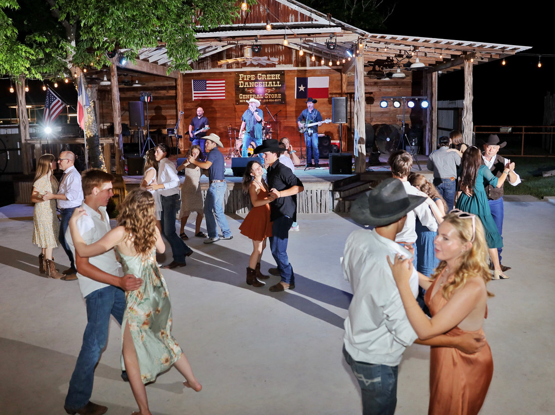 Pipe Creek General Store And Dancehall-Pipe Creek必去景点