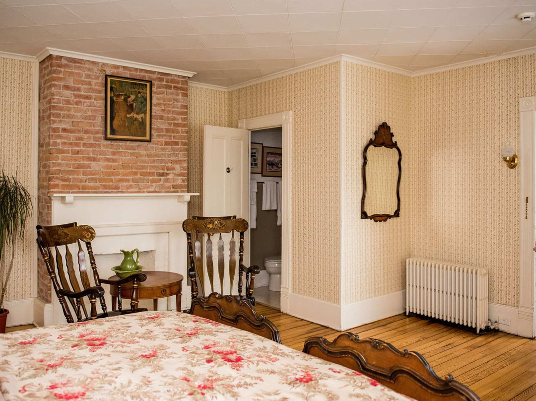 Springside Inn主图