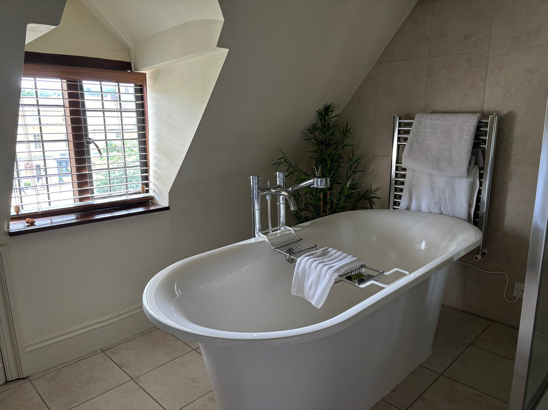 Russell's Boutique Rooms主图