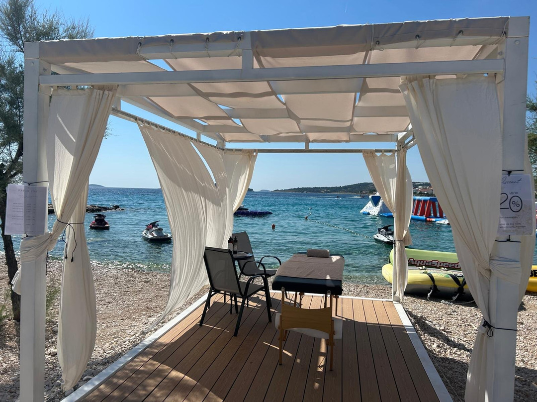 Beach Massage Rogoznica - Adriatic Aura-罗戈尼察必去景点