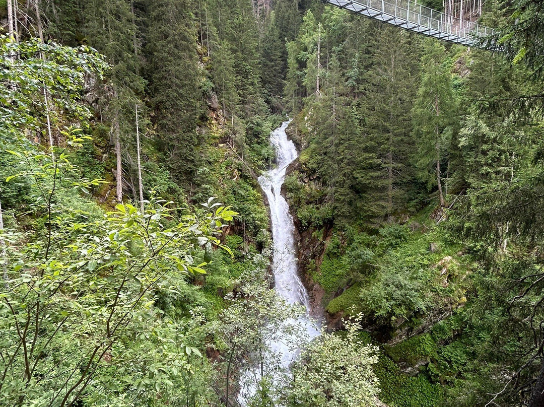 Ponte Tibetano-Male必去景点