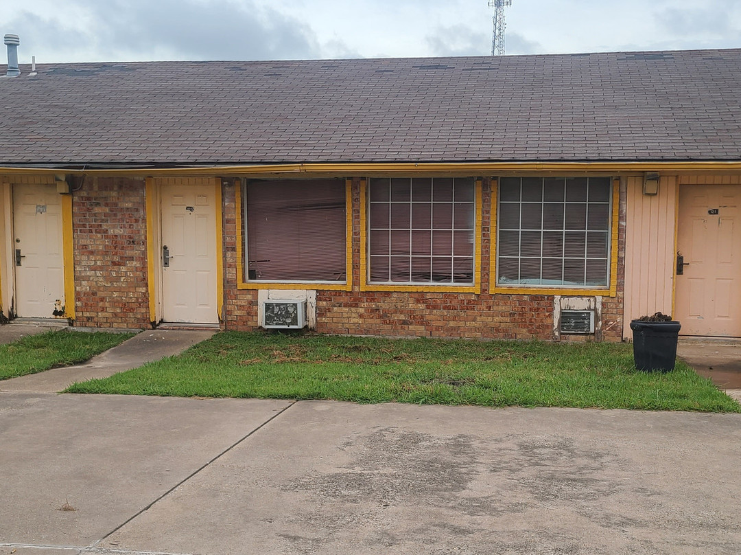 Westworld Country Inn主图