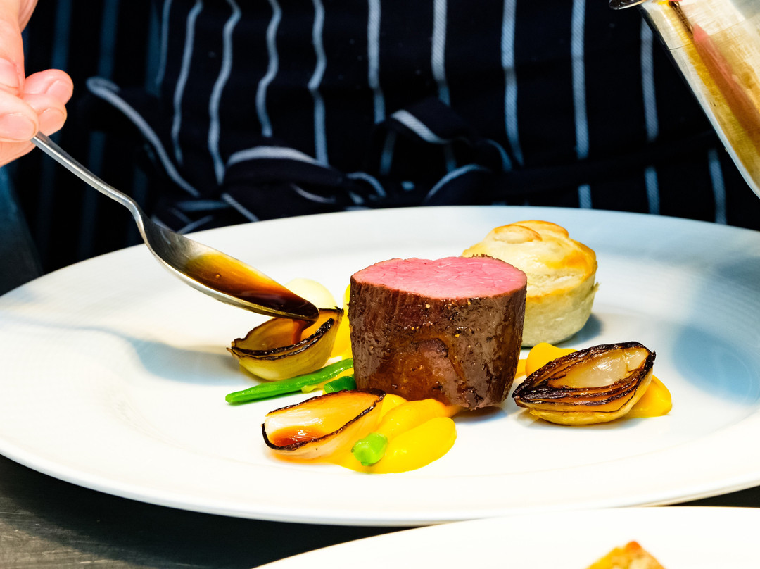 The Mains At On The Point - Lake Rotorua