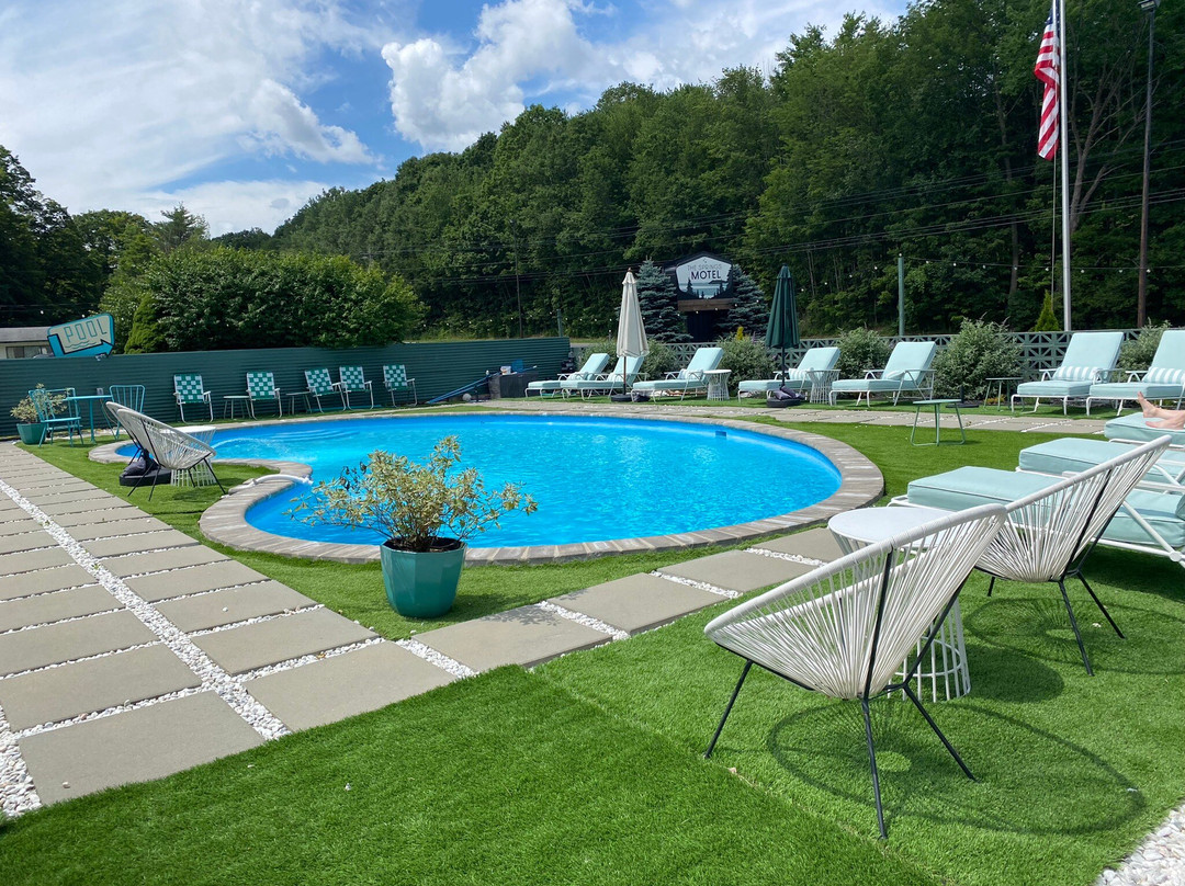 The Springs Motel主图