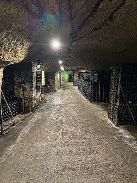 Caves Louis de Grenelle景点图片