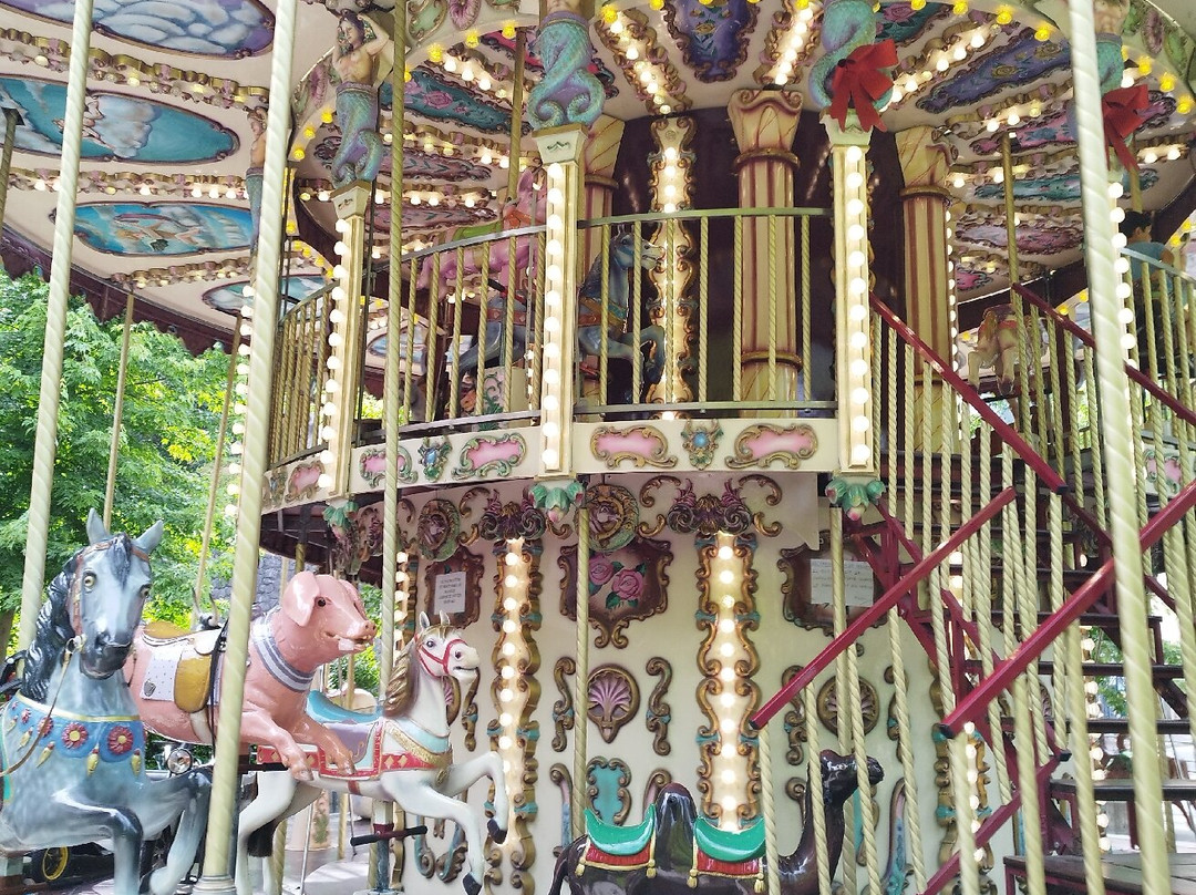 Carrousel 1990-Cauterets必去景点