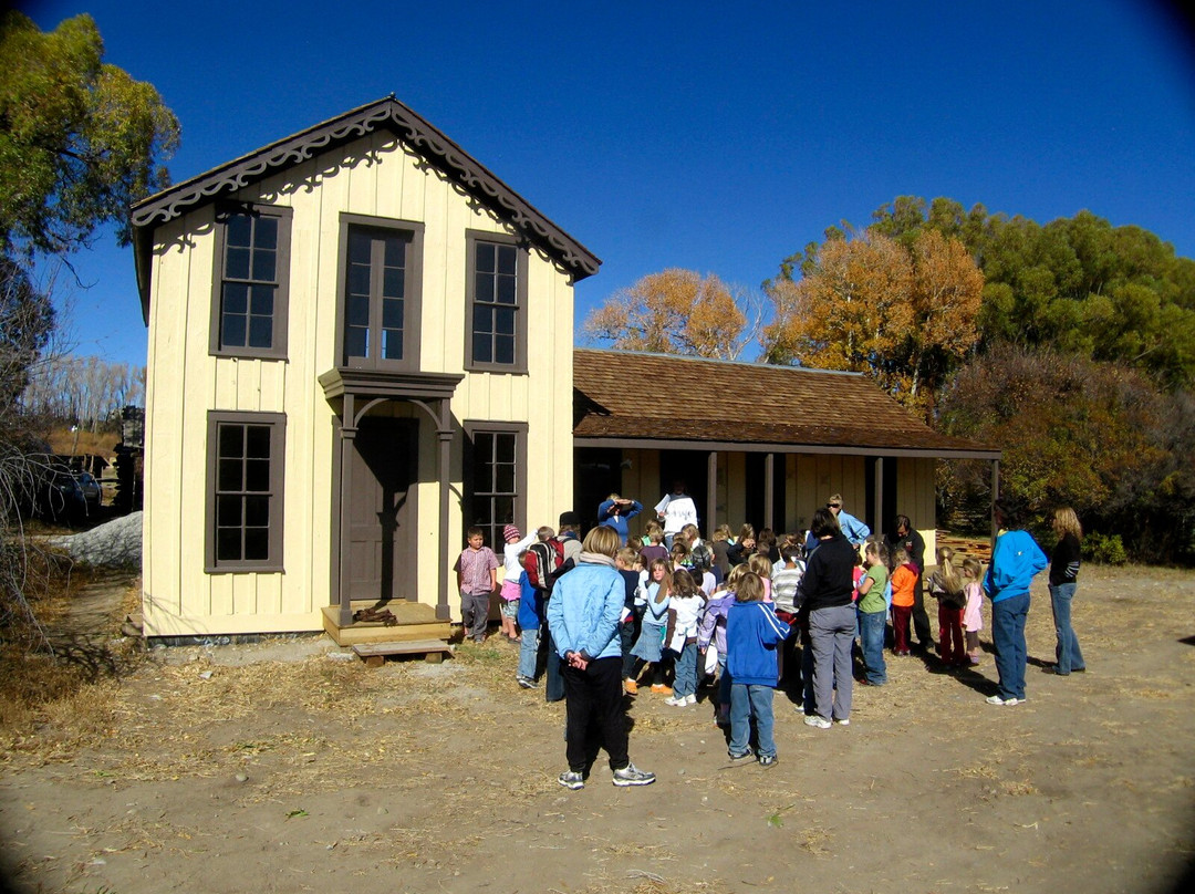 Hutchinson Homestead & Learning Center