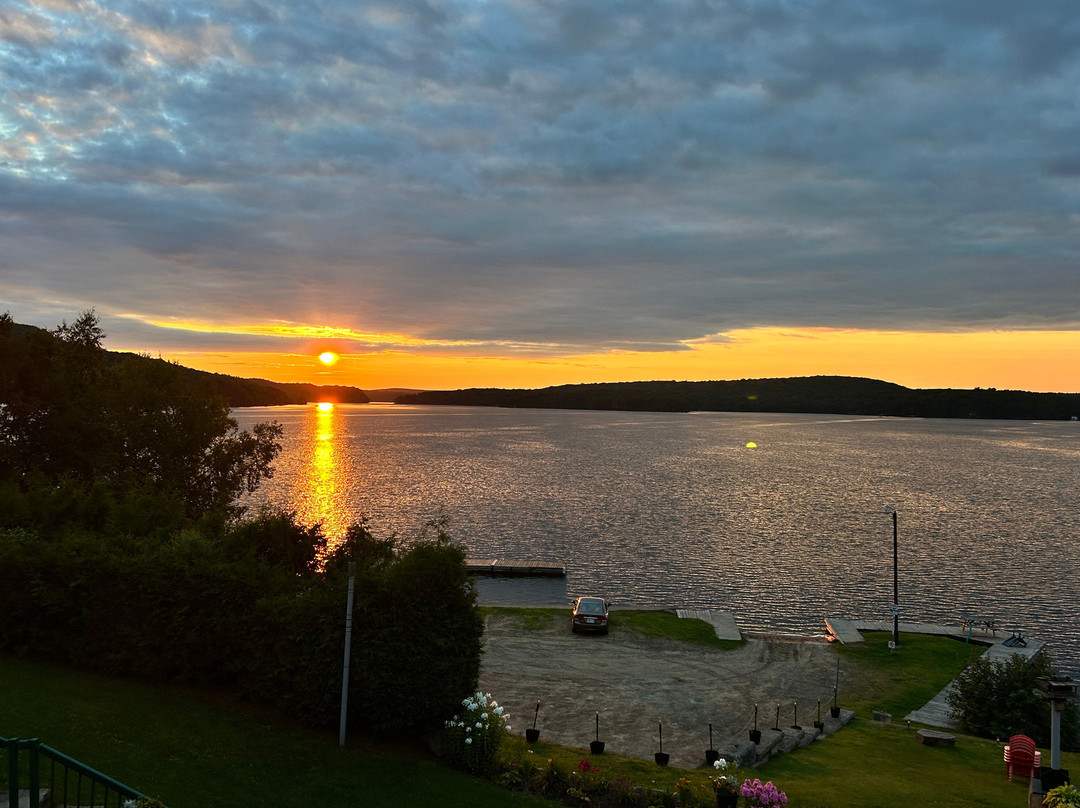 Lakeview Lodge - Baptiste Lake