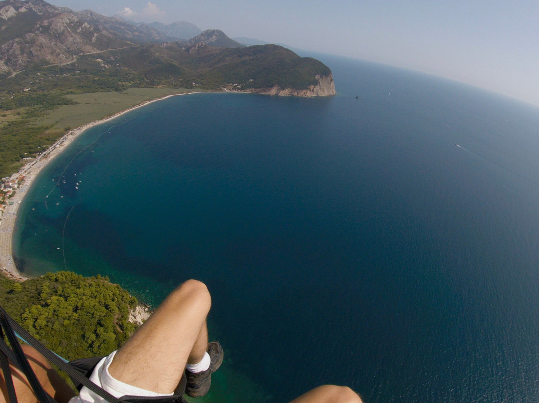 Paragliding Beauty Montenegro景点图片