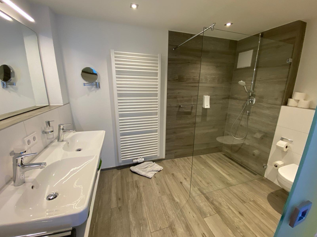 ExNicrum Wein Genuss Hotel主图