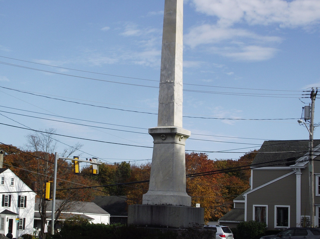 Gov. Meshech Weare Monument-Hampton Falls必去景点