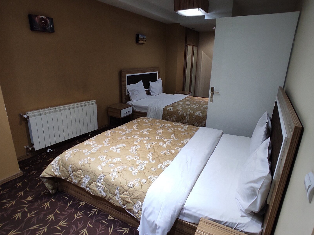 Hotel Behbood Tabriz主图