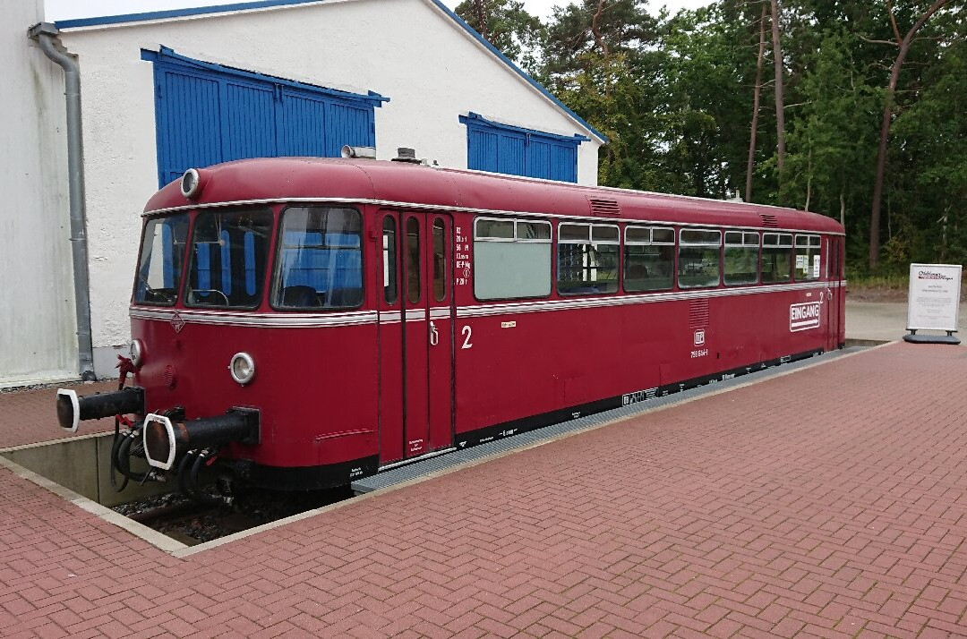 Oldtimer Museum Rugen-奥茨巴德宾兹必去景点