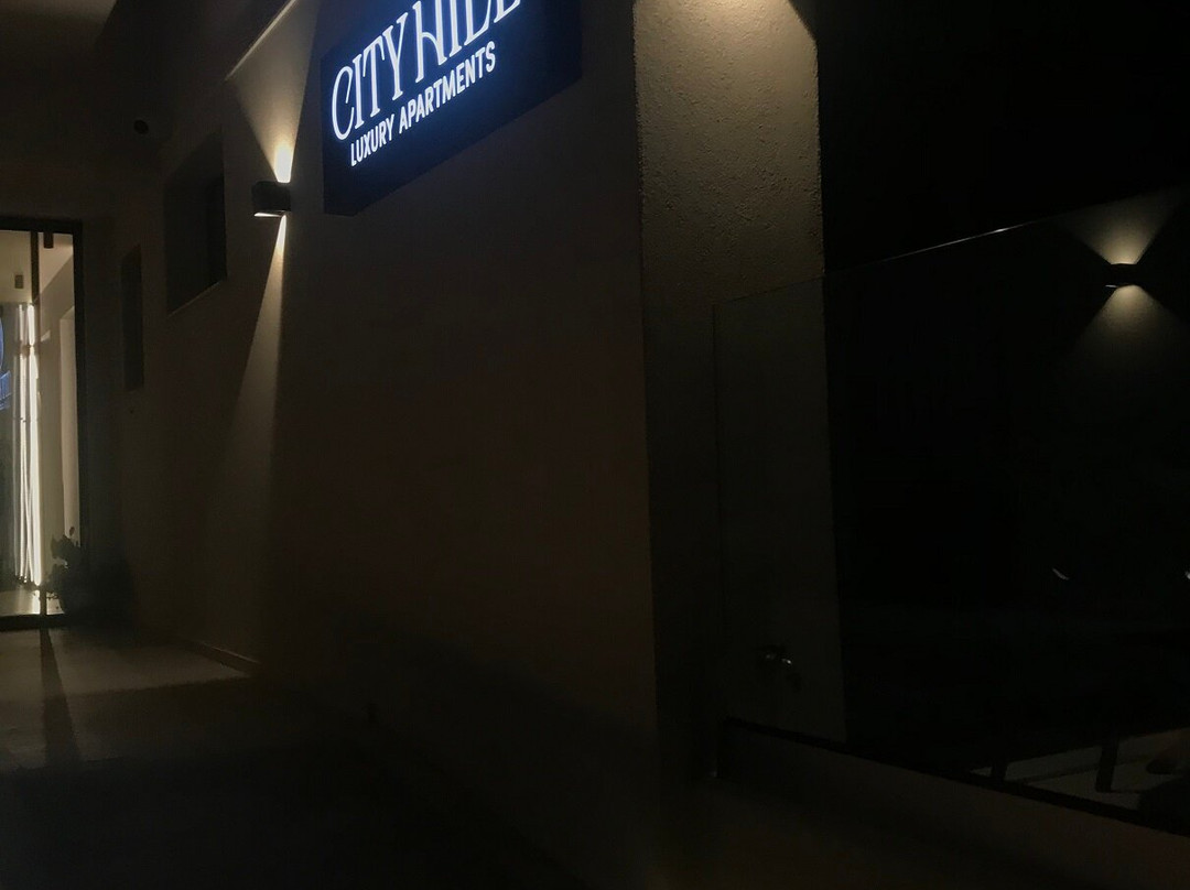 City Hill Luxury Apartments主图