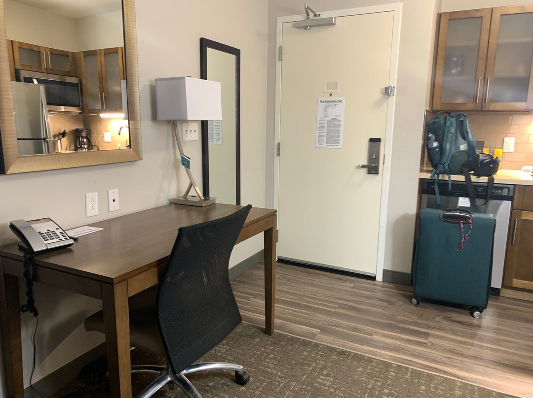 Staybridge Suites Johnson City By IHG主图