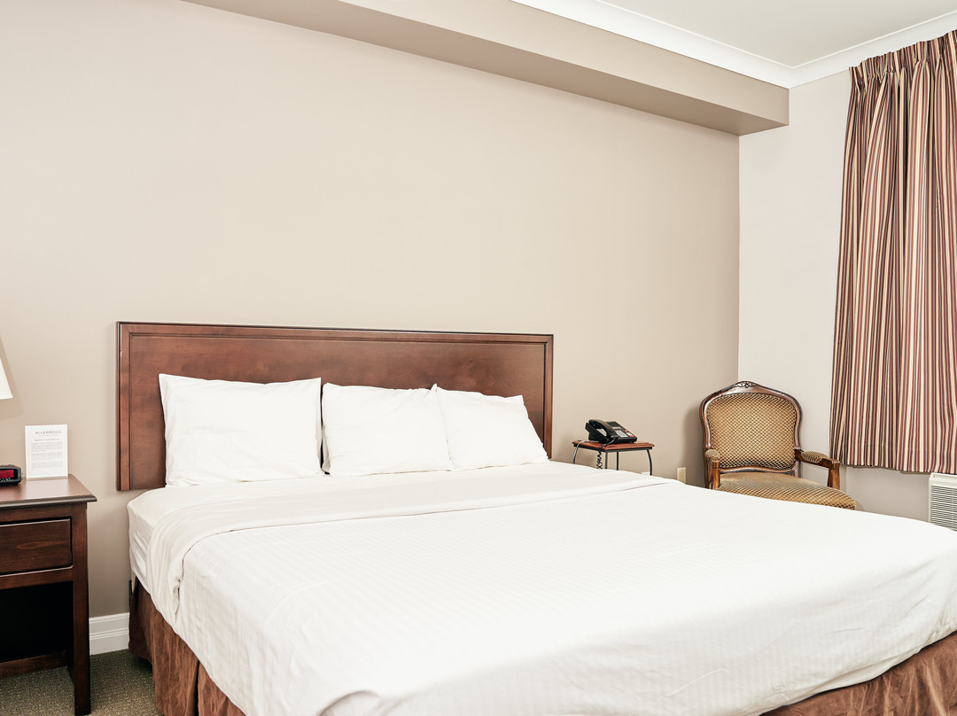 Riverrock Inn & Conference Center主图