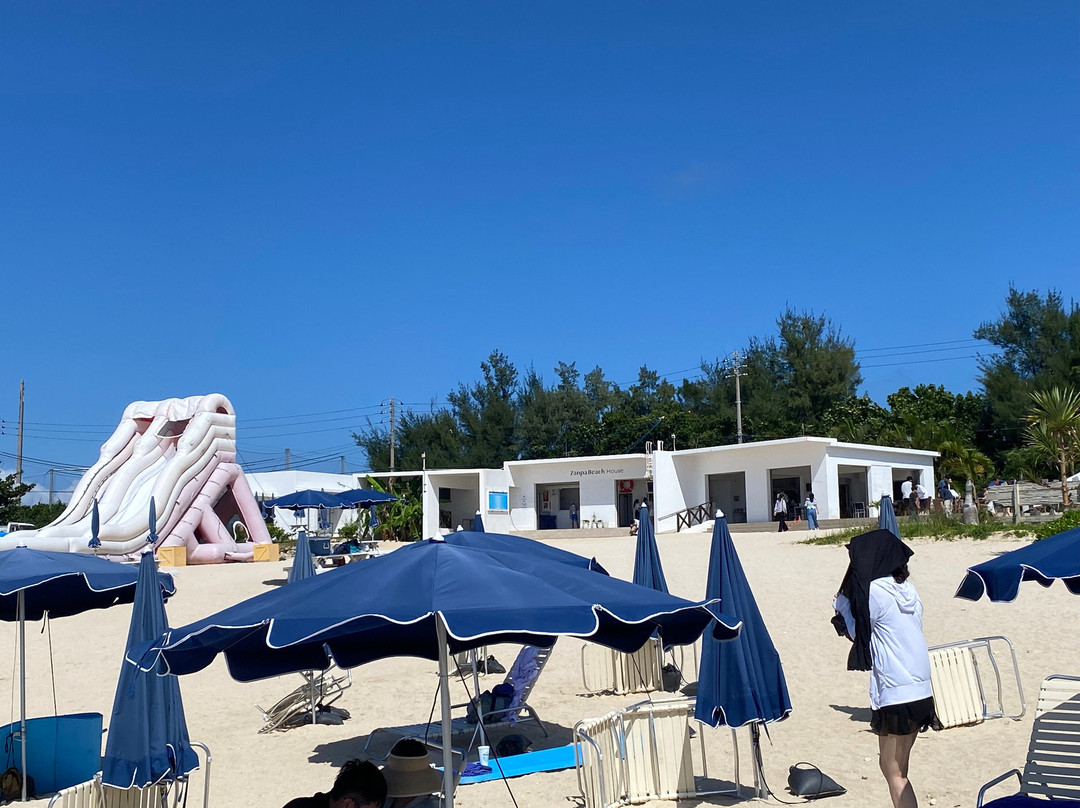 Zanpa Beach景点图片