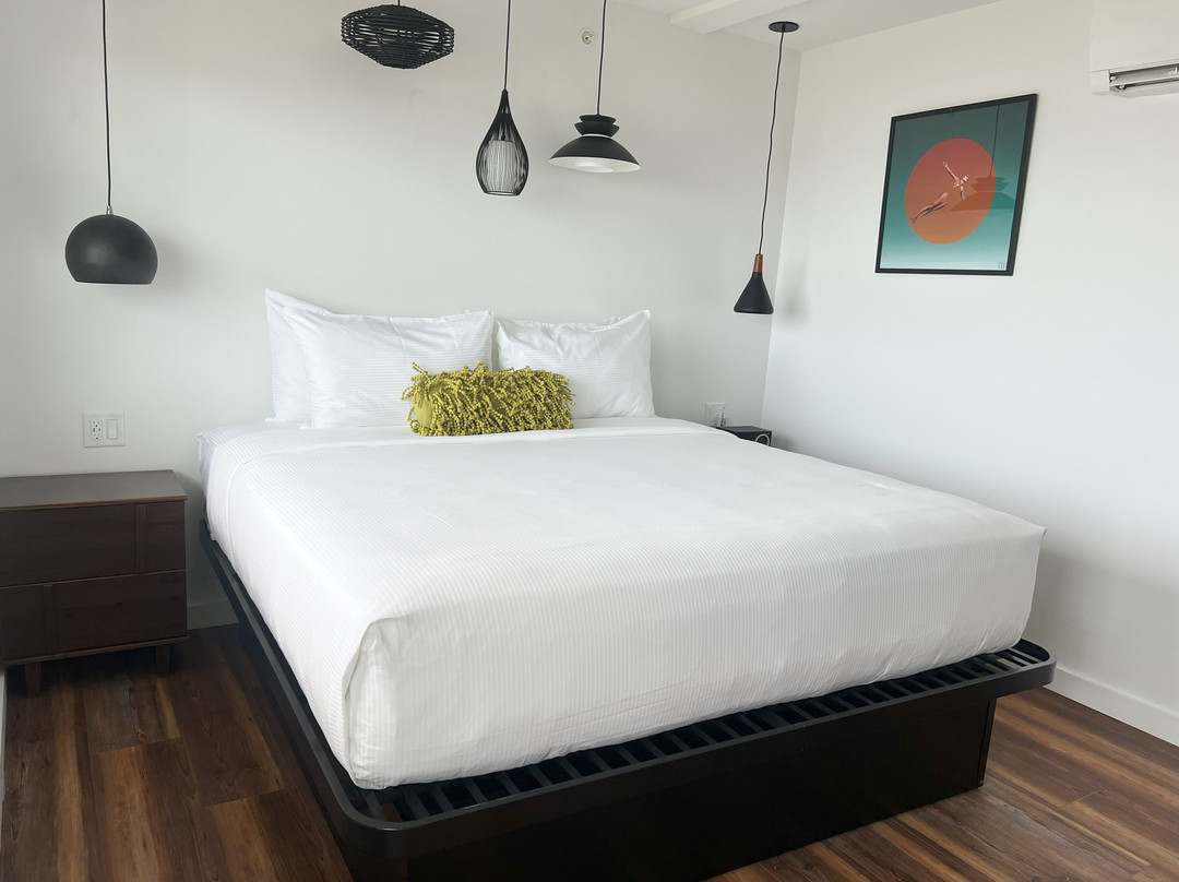 The Nevada Hotel主图