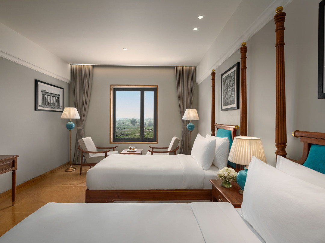 Time Square Resort & Spa Bhuj主图